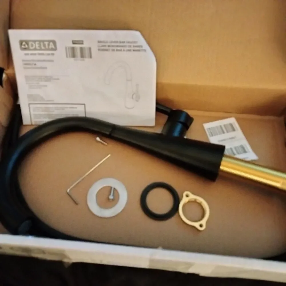 Delta Modern Matte Black Single Hole Bar Sink Faucet 14882LF-BL